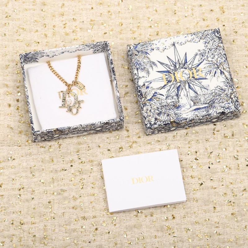 chr1st1an D10r necklaces